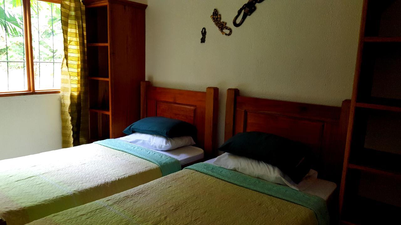 3 Bamboo Eco Lodge Cahuita Ngoại thất bức ảnh